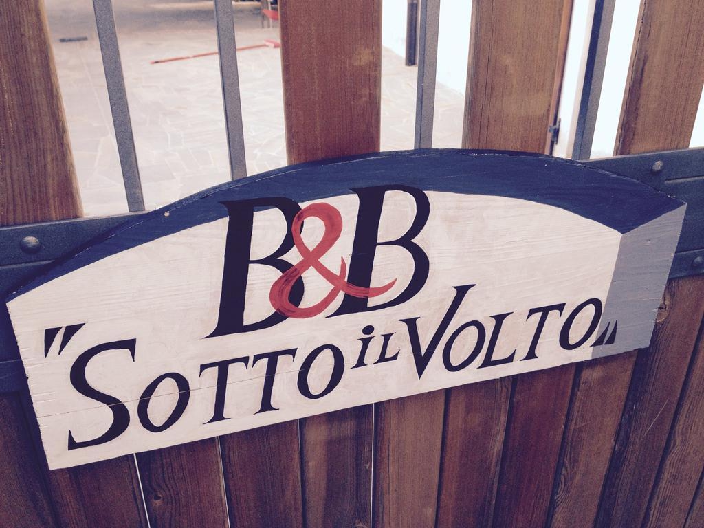 B&B "Sotto Il Volto" Trieszt Szoba fotó